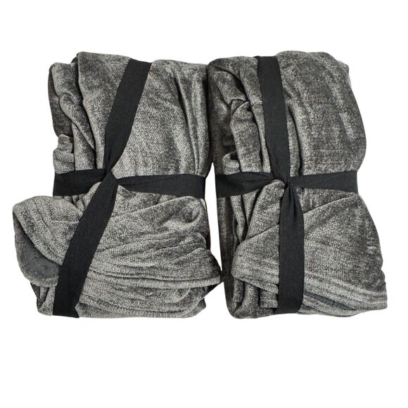 West Elm Striated Chenille Standard Size Pillow Sham Pair Graphite Gray NEW - Picture 2 of 8